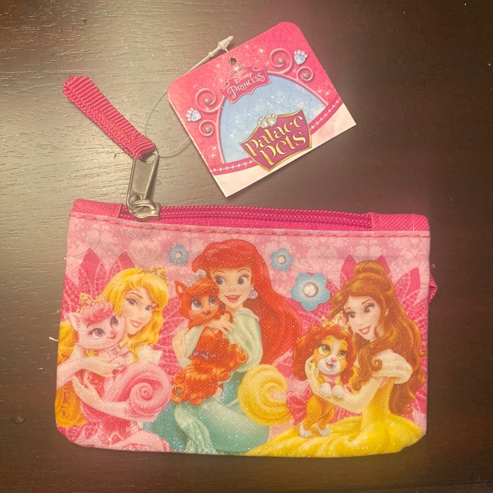 Disney Princess Palace Pets clutch